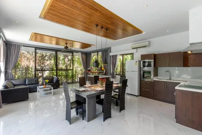 Villa con tre camere da letto — Karon Beach Pool Villa